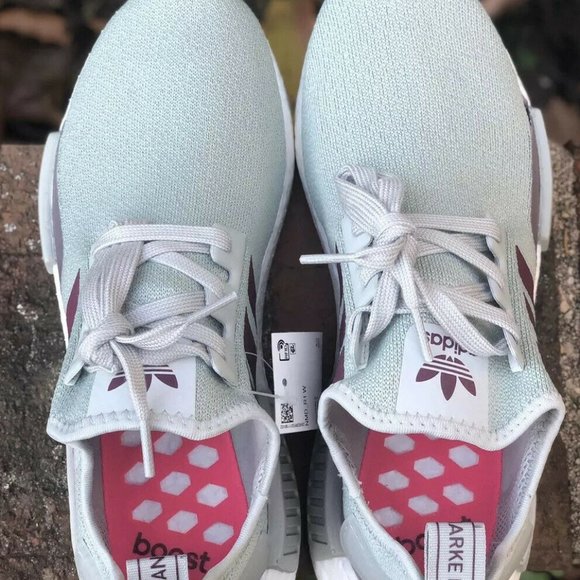 Adidas Women NMD R1 Purple Beauty Shoes - Picture 3 of 4